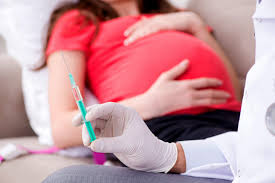 Vaccino in gravidanza: si o no? Le risposte degli esperti